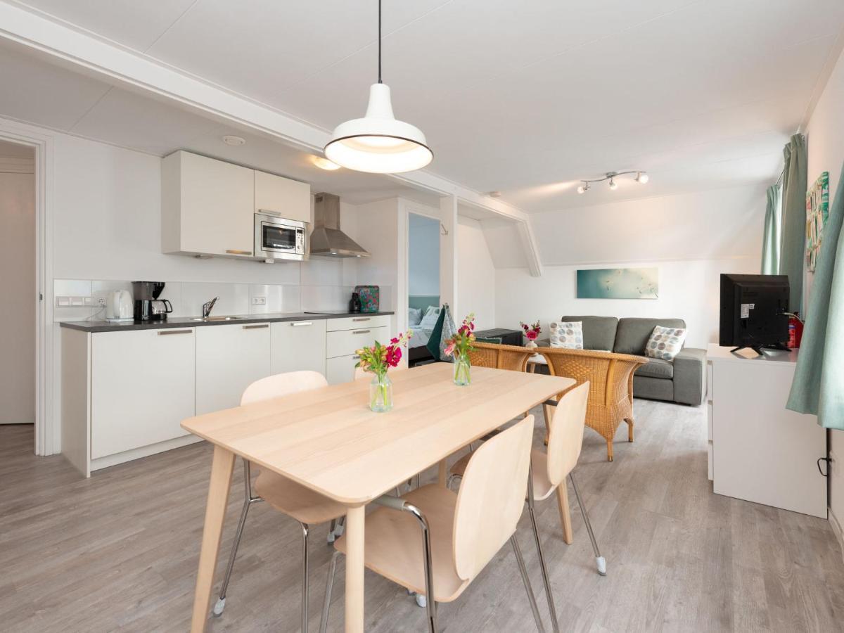 Quaint Apartment In Schoorl Near Tennis Court Exteriör bild