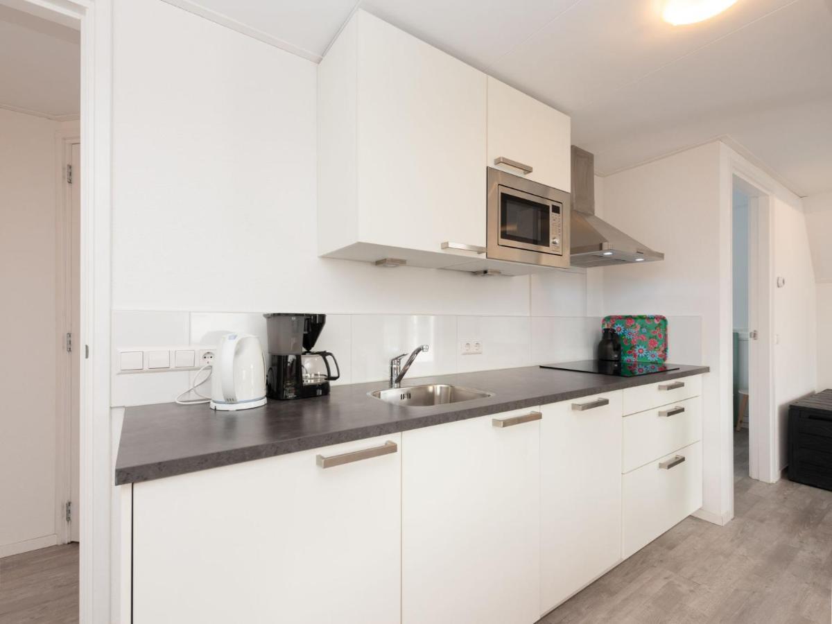 Quaint Apartment In Schoorl Near Tennis Court Exteriör bild