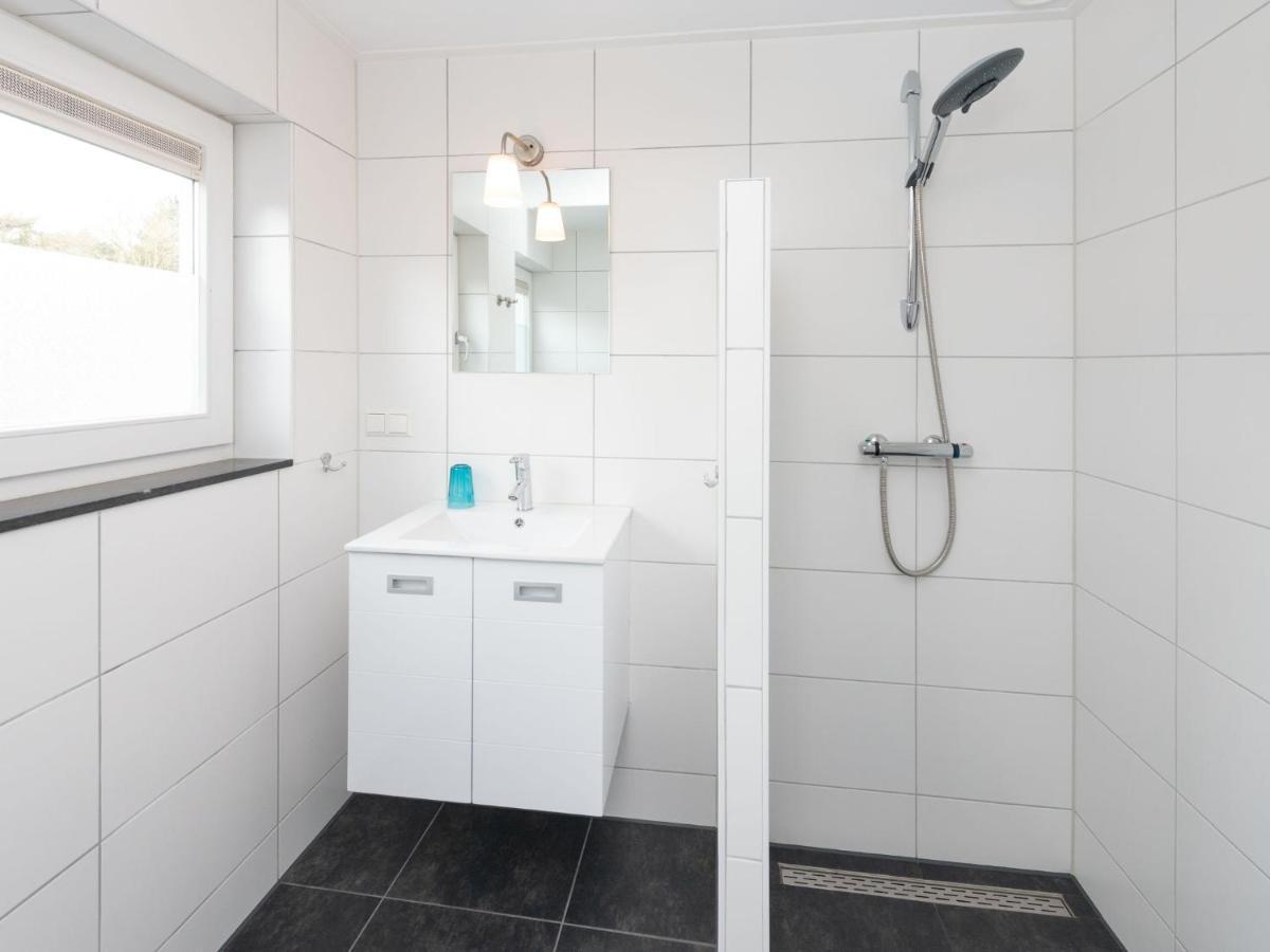 Quaint Apartment In Schoorl Near Tennis Court Exteriör bild