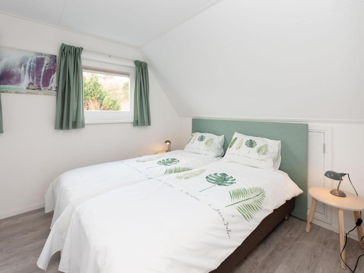 Quaint Apartment In Schoorl Near Tennis Court Exteriör bild